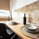 512 * Бухарест